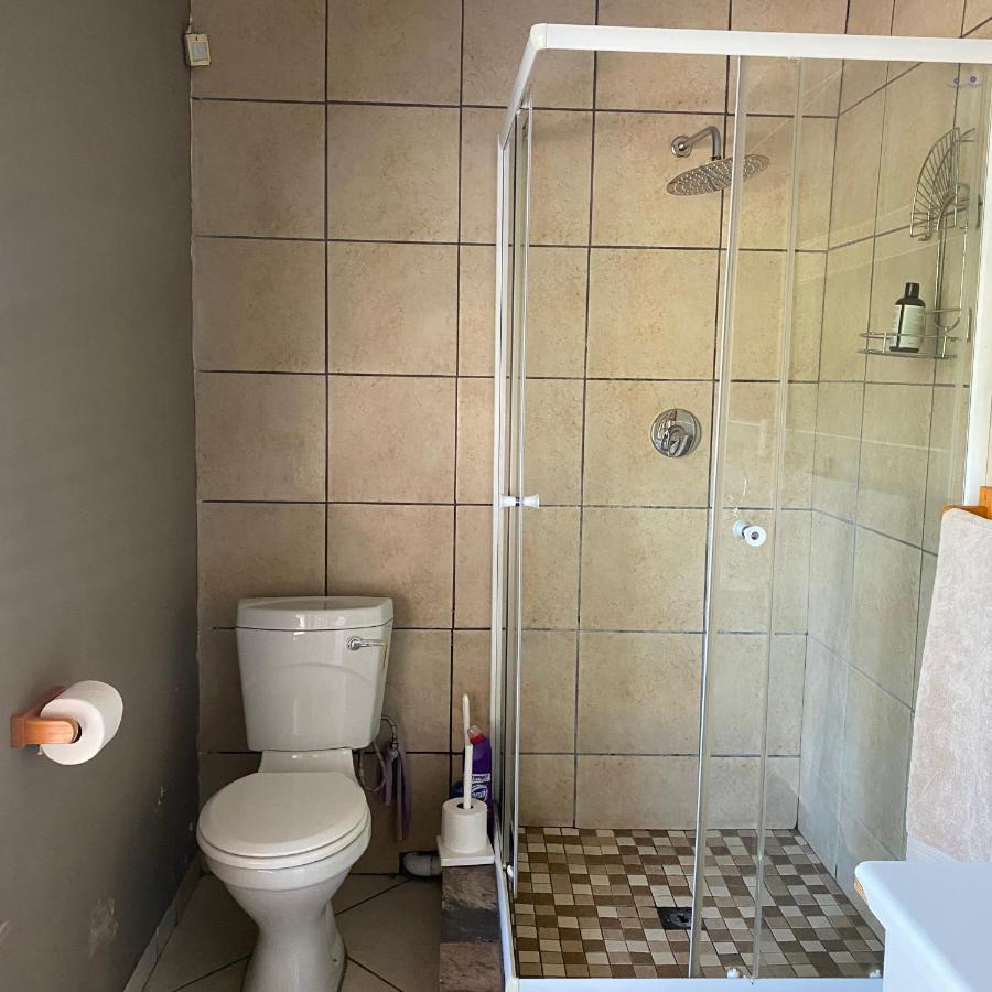 Glenvista Home With A View Йоханесбург Екстериор снимка